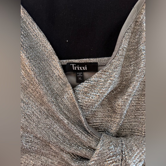 Trixxi Metallic Silver Dress - Picture 7 of 8